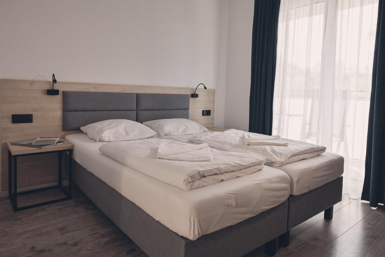 Pensjonat Holiday Siesta Rewal Eksteriør bilde